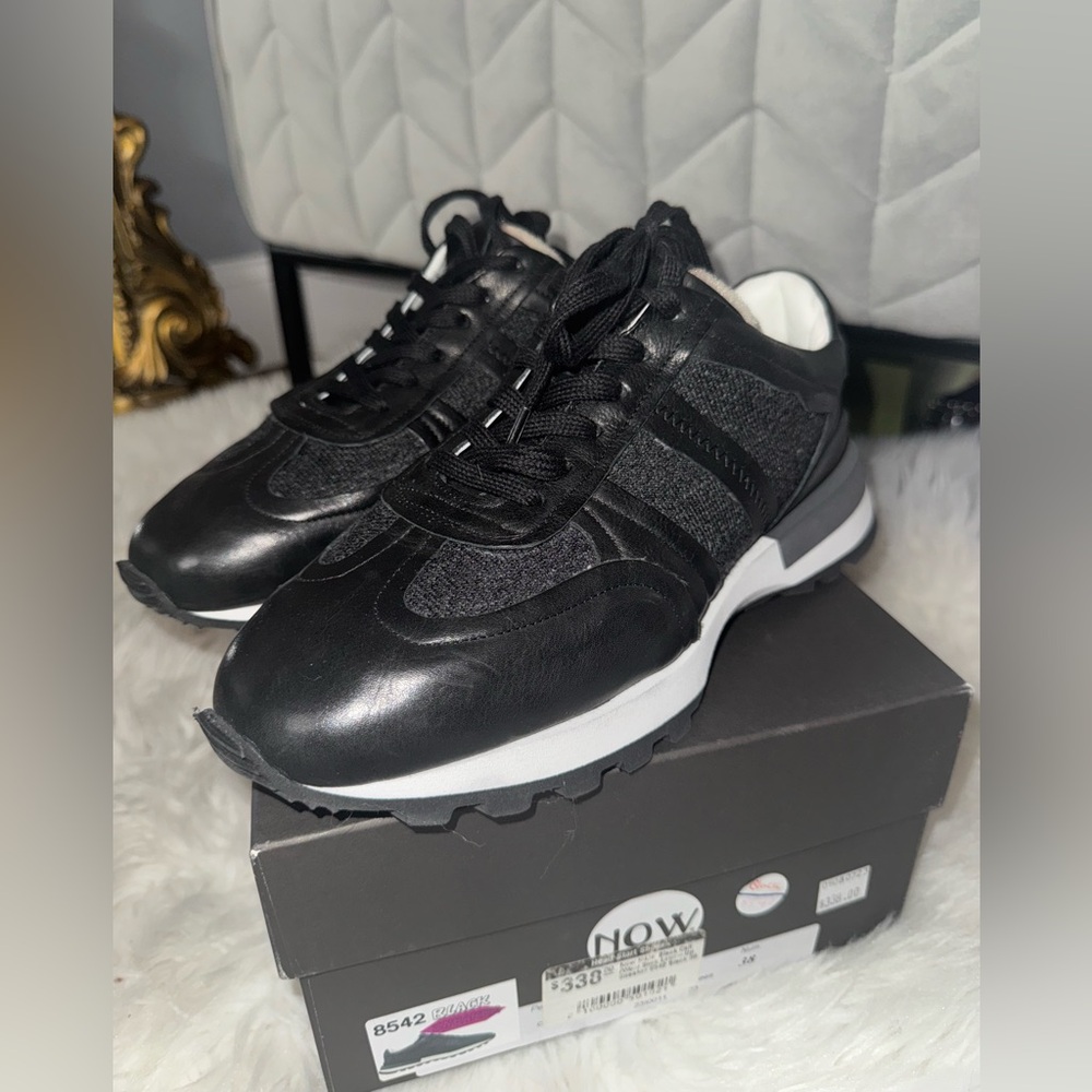 NOW Black Leather Sneakers
